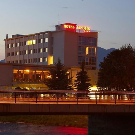 Hotel Janosik Liptovský Mikuláš Εξωτερικό φωτογραφία
