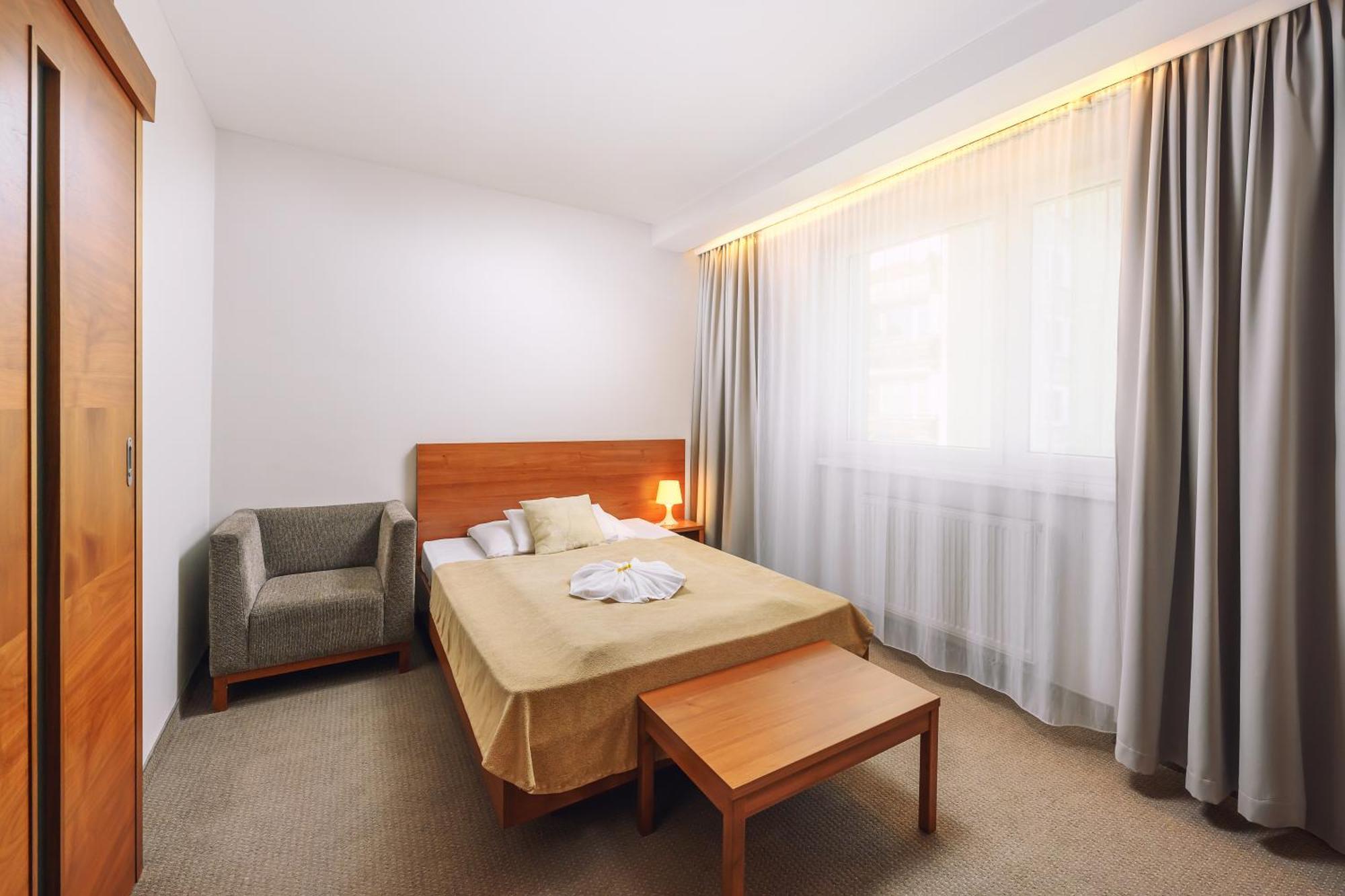 Hotel Janosik Liptovský Mikuláš Εξωτερικό φωτογραφία