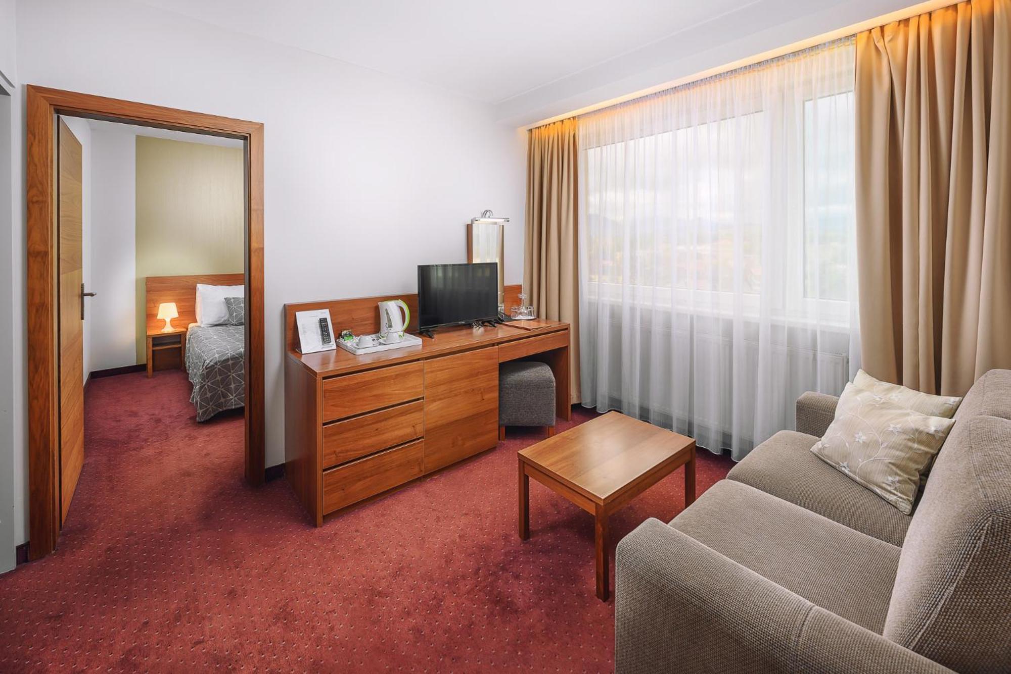 Hotel Janosik Liptovský Mikuláš Εξωτερικό φωτογραφία