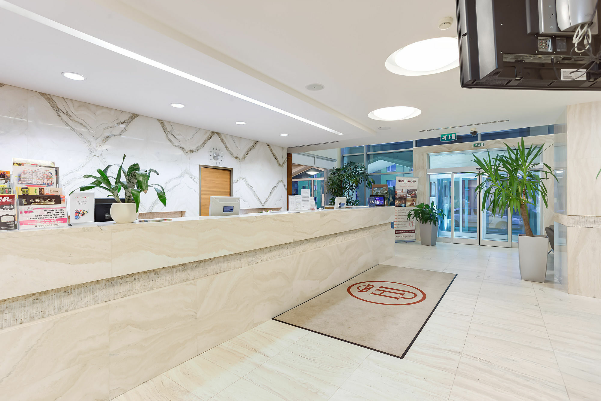 Hotel Janosik Liptovský Mikuláš Εξωτερικό φωτογραφία